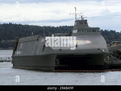 US Navy The Littoral Surface Craft-Experimental (X-Craft), getauft Sea Fighter (FSF 1), derzeit an Bord der Naval Station Everett, Washington Stockfoto