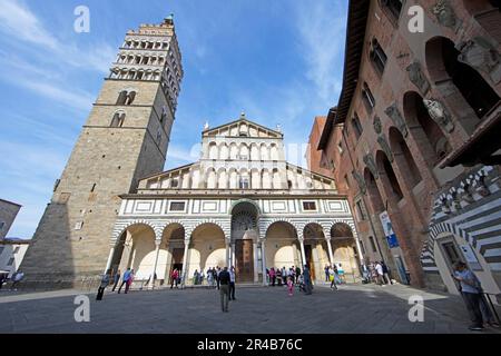 Kathedrale von Saint Zeno auf der Piazza del Duomo, Pistoia, Toskana, Italien Stockfoto