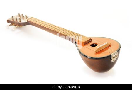 Griechische Musikinstrument Bouzouki isoliert auf weißem Hintergrund Stockfoto