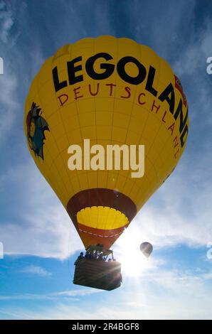 Heißluftballon, in der Nähe von Seeg, Allgaeu, Bayern, Deutschland Stockfoto