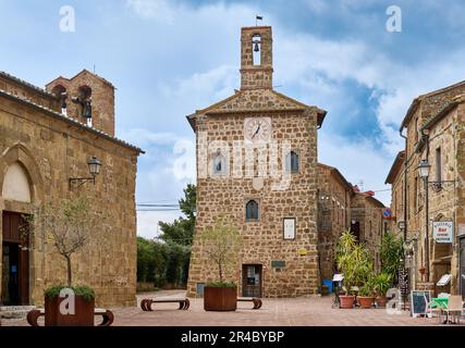 Palazzo Comunale oder Palazzo del Archivio, Piazza del Pretorio, Centro Storico di Sovana, Toskana, Italien Stockfoto