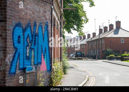 Graffiti auf der Cliff Road in Nottingham City, Nottinghamshire England Großbritannien Stockfoto
