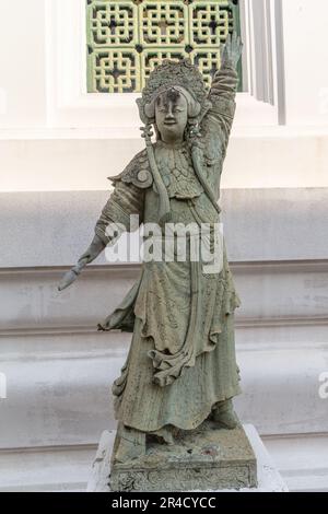 Chinesische Statuen im Wat Bowonniwetwiharn Ratchaworawiharn (Wat Bowonniwet Vihara) - großer thailändischer buddhistischer Tempel in Bangkok, Thailand Stockfoto