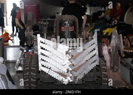 Brentwood Essex 27. Mai 2023 Extreme Robots live im Brentwood Centre Brentwood Essex, der Live-Show aus Robot Wars von BBC. Die Veranstaltung soll auch das Interesse an MINT-Themen fördern. Kredit: Ian Davidson/Alamy Live News Stockfoto