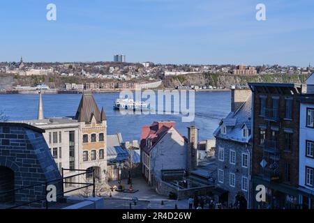 Fähre auf dem St. Lawrence Fluss zwischen Quebec City und Levis, Kanada Stockfoto