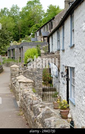 Rund um die Cheddar Gorge eine Touristenattraktion in Somerset UK Somerset Cottages Stockfoto