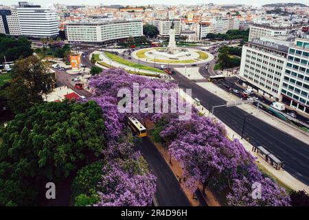 Lissabon, Portugal - 26. Mai 2023: Luftaufnahme des Marquis vom Kreisverkehr am Pombal-Platz in Lissabon, Portugal, einem wichtigen Wahrzeichen der Stadt Stockfoto