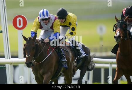 Timourid Riaded by J M Sheridan gewinnt das Novibet Guineas Festival Handicap auf der Curragh Racecourse in County Kildare, Irland. Foto: Samstag, 27. Mai 2023. Stockfoto