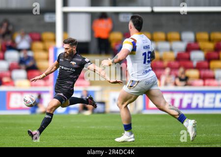 York, England - 26. Mai 2023 - Jarrod Sammut von Barrow Raiders tritt. Rugby League Summer Bash, Whitehaven gegen Barrow Raiders im LNER Community Stadium, York, Großbritannien Stockfoto