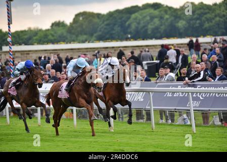 Giavellotto und Andrea Atzeni, der Boodles Yorkshire Cup Stockfoto