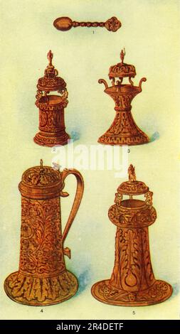 Die Regalia. - 5 m, c1911 m. "1. Salzlöffel; 2. Und 3. Staatliche Salzkeller; 4. Sakramentale Flagon; 5. State Salt-Cellar". "Der goldene Salzkeller des Staates ist aus reinem Gold, reich geschmückt mit Juwelen und grotesken Figuren in gejagter Arbeit. Seine Form ist kastelliert und wurde daher als "Modell des Weißen Turms" bezeichnet, dem er jedoch nur sehr geringfügig ähnelt: Die Behälter für das Salz werden durch die Entfernung der Oberteile der Türme gebildet." Aus dem Porträtbuch unserer Könige und Königinnen 1066-1911, herausgegeben von T. Leman Hare. [T.C. &amp; E. C. Jack, London &am Stockfoto