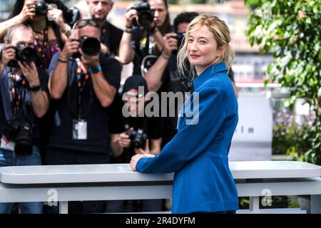 Alba Rohrwacher beim Photocall zum Kinofilm 'La Chimera' auf dem Festival de Cannes 2023 / 76. Internationale Filmfestspiele von Cannes am Palais des Festivals. Cannes, 27.05.2023 Stockfoto