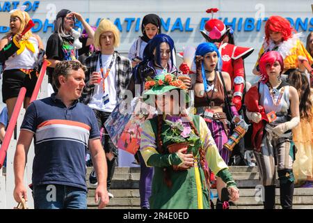 London, Großbritannien. 27. Mai 2023. Fans und Besucher der Comic Con London treffen sich im Excel London zu der 3-tägigen Feier von Cosplay und Popkultur in lustigen Outfits und Kostümen. Kredit: Imageplotter/Alamy Live News Stockfoto