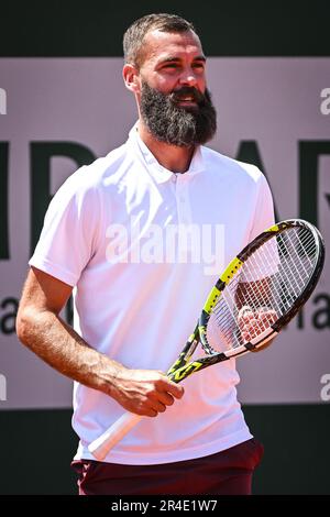 Paris, Frankreich. 27. Mai 2023. Benoit PAIRE von Frankreich während eines Ausstellungsspiels von Roland-Garros 2023, Grand Slam-Tennisturnier, Vorschau am 27. Mai 2023 im Roland-Garros-Stadion in Paris, Frankreich - Photo Matthieu Mirville/DPPI Credit: DPPI Media/Alamy Live News Stockfoto