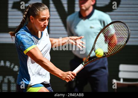 Diane PARRY von Frankreich während eines Ausstellungsspiels von Roland-Garros 2023, Grand Slam Tennis Turnier, Vorschau am 27. Mai 2023 im Roland-Garros Stadion in Paris, Frankreich - Foto: Matthieu Mirville/DPPI/LiveMedia Stockfoto