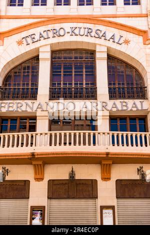 Das Kursaal-Fernando Arrabal Theater ist das wichtigste Theater in Melilla, Spanien, befindet sich in der Modernista Ensanche und ist Teil des künstlerischen H Stockfoto