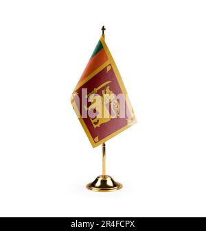 Kleine Nationalflagge Sri Lankas auf weißem Hintergrund. Stockfoto