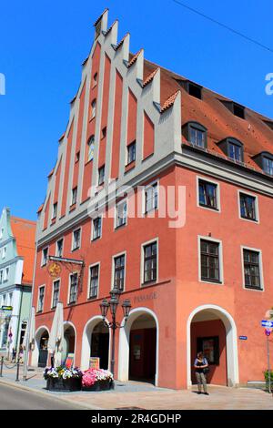 Stadtsaal im Tanzhaus, Archäologisches Museum im Tanzhaus, Donauwoerth, Schwäbien, Bayern, Deutschland Stockfoto