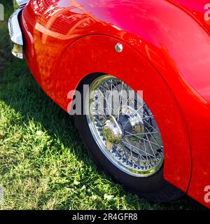 Close-up Hinterrad von einem Jaguar XK120 1948 Stockfoto