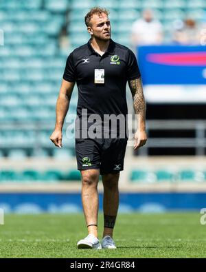 Twickenham, Großbritannien. 28. Mai 2023. Nicccolo Cannone of the World XV inspiziert das Spielfeld vor dem Killik Cup Spiel Barbarians gegen World XV im Twickenham Stadium, Twickenham, Großbritannien, 28. Mai 2023 (Foto von Nick Browning/News Images) in Twickenham, Großbritannien, am 5./28. Mai 2023. (Foto von Nick Browning/News Images/Sipa USA) Guthaben: SIPA USA/Alamy Live News Stockfoto