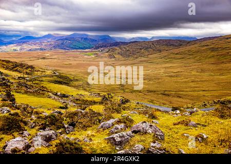 Blick vom Ballaghasheen Pass, County Kerry, Irland Stockfoto