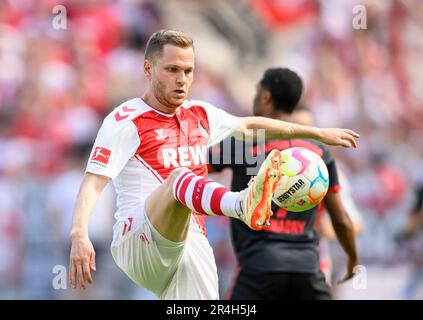 Köln, Deutschland. 27. Mai 2023. Benno SCHMITZ (K) Action, Fußball 1. Bundesliga, Spieltag 34., FC Köln (K) - FC Bayern München (M) 1: 2, am 05. 27/2023 in Köln/Deutschland. #DFL-Vorschriften verbieten die Verwendung von Fotografien als Bildsequenzen und/oder quasi-Video # Credit: dpa/Alamy Live News Stockfoto