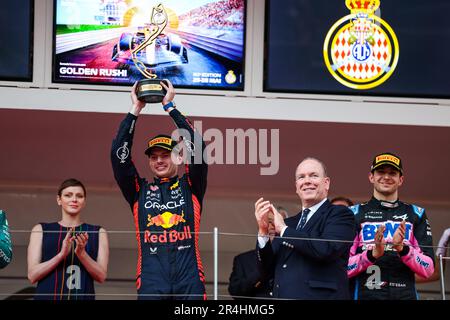 Monaco, Monaco. 28. Mai 2023. VERSTAPPEN Max (Ned), Red Bull Racing RB19, HSH Princess Charlene von Monaco, auch bekannt als Charlene Lynette Wittstock, HSH Prince Albert II von Monaco, OCON Esteban (Fra), Alpine F1 Team A523, Porträt während des Formel 1 Grand Prix de Monaco 2023, 6. Runde der Formel-1-Weltmeisterschaft 2023 vom 26. Bis 28. Mai 2023 auf dem Circuit de Monaco in Monaco – Foto Florent Gooden/DPPI Credit: DPPI Media/Alamy Live News Stockfoto