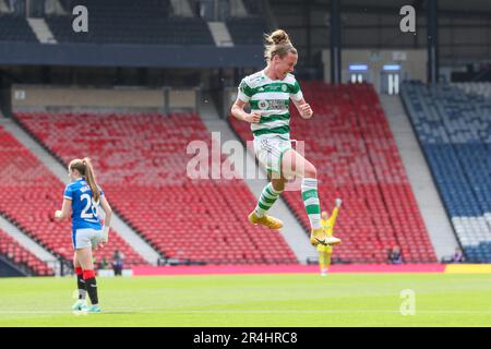 Glasgow, Großbritannien. 28. Mai 2023. Im Finale des Schottischen Pokals der Damen in einem Spiel zwischen Celtic und Rangers gewann Celtic 2 - 0. Die Torschützen waren Natasha Flint, Nummer 26, in 64 Minuten und Claire O'Riodan, Nummer 3, in 68 Minuten. Kredit: Findlay/Alamy Live News Stockfoto