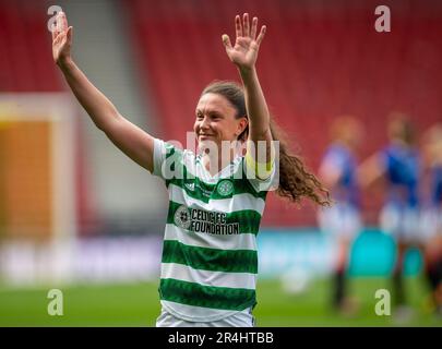 Glasgow, Großbritannien. 28. Mai 2023 28. Mai 2023; Hampden Park, Glasgow, Schottland: Womens Scottish Cup Football Final, Celtic versus Rangers; Kelly Clark von Celtic feiert Credit: Action Plus Sports Images/Alamy Live News Stockfoto