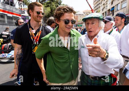 Monaco, Monaco. 28. Mai 2023. HOLLAND Tom, Schauspieler, mit Jackie Stewart, Porträt auf dem Raster während des Formel 1 Grand Prix de Monaco. , . Formel-1-Weltmeisterschaft vom 26. Bis 28. Mai 2023 auf dem Circuit de Monaco in Monaco - Foto Julien Delfosse/DPPI Credit: DPPI Media/Alamy Live News Credit: DPPI Media/Alamy Live News Stockfoto