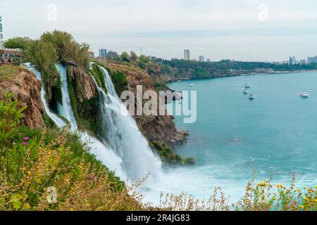 Lower Duden Wasserfälle in Antalya, Türkei. Natur-Reise-Hintergrund Stockfoto