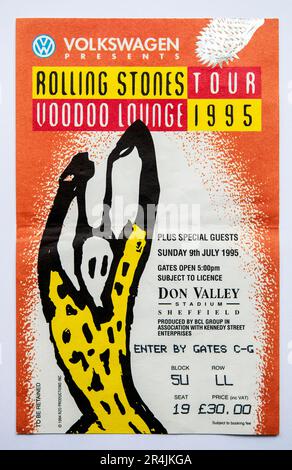 Konzertkarte für die Rolling Stones Show im Don Valley Stadium der Sheffield Arena in Großbritannien im Juli 1995, Teil der Voodoo Lounge Tour Stockfoto