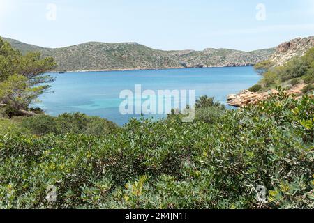 Blick auf den Hafen auf Cabrera Island, Mallorca, Balearen, Spanien Stockfoto