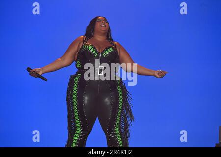 Napa, USA. 27. Mai 2023. Lizzo tritt am 2. Tag des BottleRock Napa Valley Music Festivals auf der Napa Valley Expo am 27. Mai 2023 in Napa, Kalifornien, auf. Foto: Casey Flanigan/imageSPACE/Sipa USA Kredit: SIPA USA/Alamy Live News Stockfoto