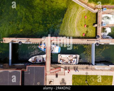 Blick auf Tenney Park, Madison, Wisconsin, USA, an einem schönen Sommertag. Stockfoto