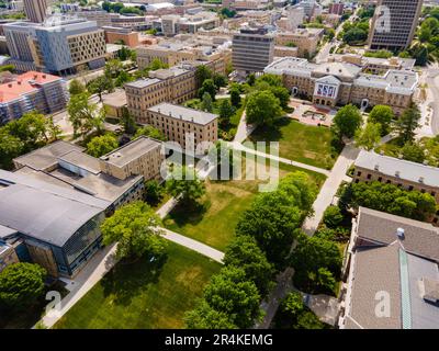 Ein schöner Sommertag an der University of Wisconsin-Madison, Madison, Wisconsin, USA. Stockfoto