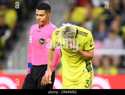 Nashville, USA. 28. Mai 2023: N3 Nasenbluten während der ersten Hälfte eines MLS-Spiels zwischen Columbus Crew und Nashville SC im Geodis Park in Nashville, TN Steve Roberts/CSM. Credit: CAL Sport Media/Alamy Live News Stockfoto