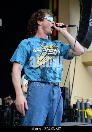 BOCA RATON - MAI 27: Rob Damiani von Don Broco tritt während der Creative Control Tour im Mizner Park Amphitheatre am 27. Mai 2023 in Boca Raton, Florida auf. Kredit: MPI04 / MediaPunch Stockfoto