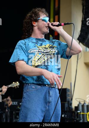 BOCA RATON - MAI 27: Rob Damiani von Don Broco tritt während der Creative Control Tour im Mizner Park Amphitheatre am 27. Mai 2023 in Boca Raton, Florida auf. Kredit: MPI04 / MediaPunch Stockfoto