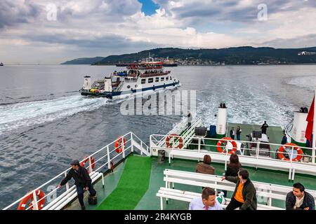 Fähre, Überquerung der Dardanelles Straße, Kilitbahir Hafen der Gelibolu Halbinsel, Eceabat, Provinz Canakkale, europäische Seite, Türkei Stockfoto