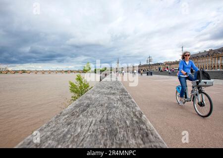 Bordeaux ist eine Hafenstadt an der Garonne im Departement Gironde im Südwesten Frankreichs. Es ist die Hauptstadt der Region Nouvelle-Aquitaine sowie die Präfektur Girond Stockfoto