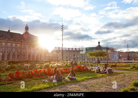 Bordeaux ist eine Hafenstadt an der Garonne im Departement Gironde im Südwesten Frankreichs. Es ist die Hauptstadt der Region Nouvelle-Aquitaine sowie die Präfektur Girond Stockfoto