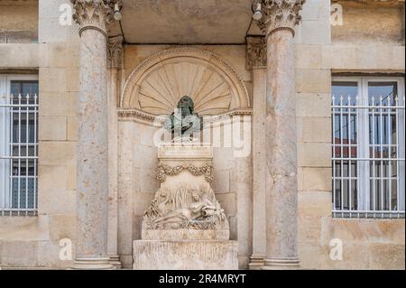 Eine Büste des französischen Malers Edmé Bouchardon (1698-1762), geboren in Chaumont, Frankreich Stockfoto