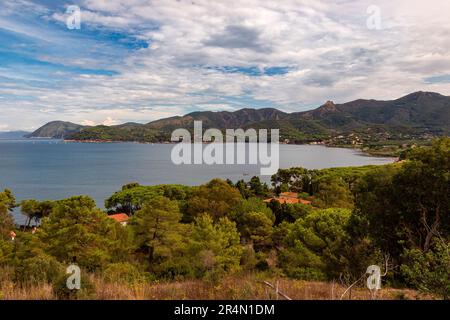 Panoramablick über die Bucht von Portoferraio, Elba, Toskana, Italien Stockfoto