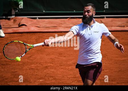 Paris, Frankreich, Frankreich. 29. Mai 2023. Benoit PAIRE von Frankreich am zweiten Tag des Roland-Garros 2023, French Open 2023, Grand-Slam-Tennisturnier im Roland-Garros-Stadion am 29. Mai 2023 in Paris, Frankreich. (Kreditbild: © Matthieu Mirville/ZUMA Press Wire) NUR REDAKTIONELLE VERWENDUNG! Nicht für den kommerziellen GEBRAUCH! Stockfoto