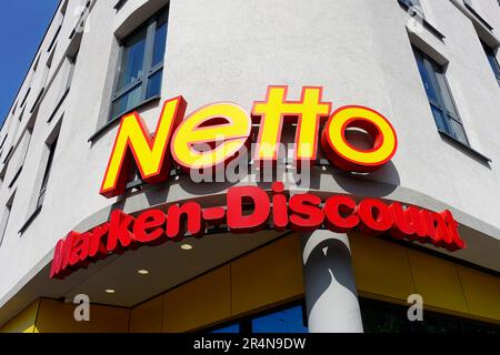 Supermarkt Netto Discounter in Berlin, Deutschland Stockfoto