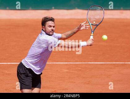 Paris, Frankreich, 29. Mai 2023. Schweizer Tennisspieler Stan Wawrinka in Aktion beim French Open 2023 Tennis Turnier in Roland Garros am Freitag, den 29. Mai 2023., © Juergen Hasenkopf / Alamy Live News Stockfoto