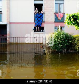 Europa, Italien, Region Emilia Romagna, Conselice (Ravenna), Mai 23, 2023 : schlechtes Wetter in Emilia Romagna, die Stadt ist nach dem Over völlig überflutet Stockfoto