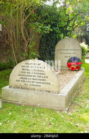 Das Grab von Kapitän George Vancouver (22. Juni 1757 – 10. Mai 1798), der ein britischer Offizier der Royal Navy war. Friedhof der Peterskirche, Petersham, Richmond upon Thames. London (134) Stockfoto