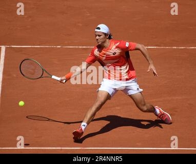 Paris, Frankreich. 29. Mai 2023. Roland Garros Paris French Open 2023 Tag 2 29/05/2023 Alexsandar Kovacevic (USA) verliert Spiel in der ersten Runde Gutschrift: Roger Parker/Alamy Live News Stockfoto